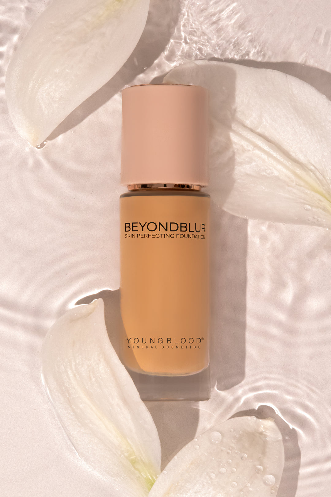 Youngblood BeyondBlur™ Skin Perfecting Foundation 30ml