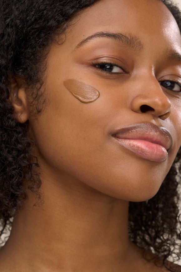 Youngblood BeyondBlur™ Skin Perfecting Foundation 30ml