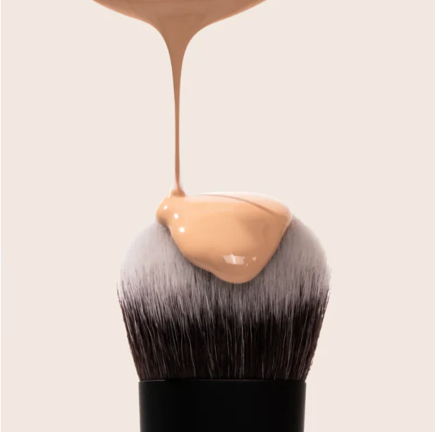 Youngblood Luxe Makeup Brush Skin Perfecting Foundation YB16