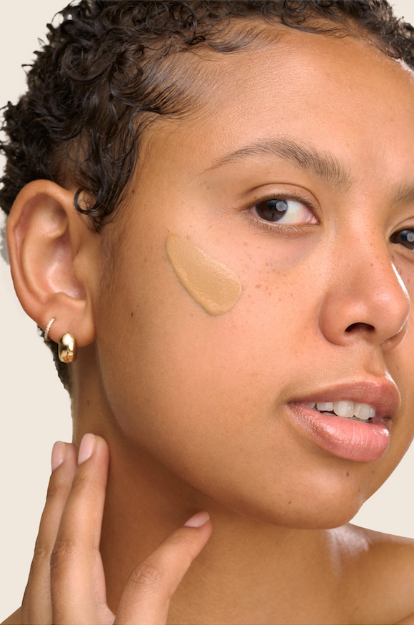 Youngblood BeyondBlur™ Skin Perfecting Foundation 30ml